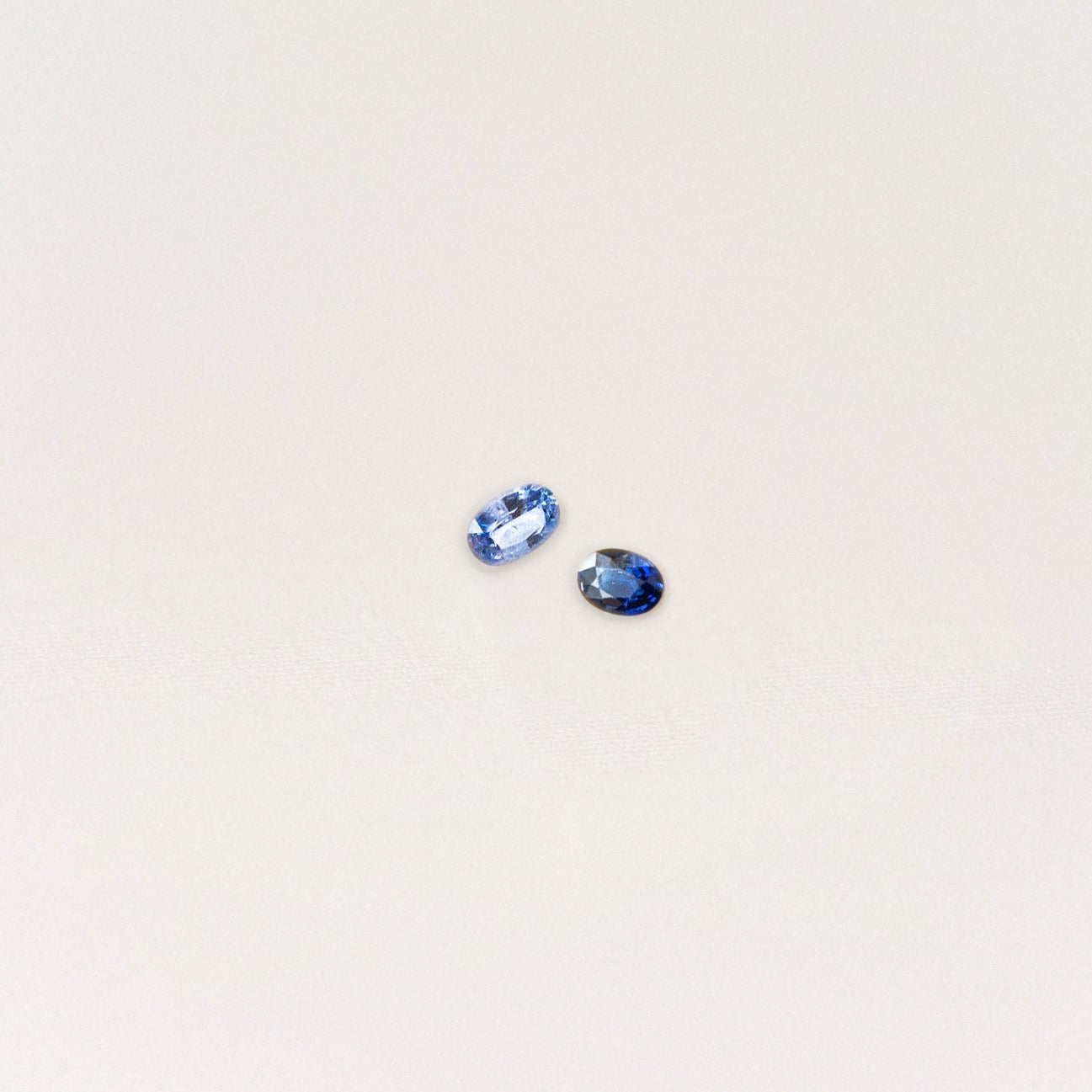 blue sapphire ring