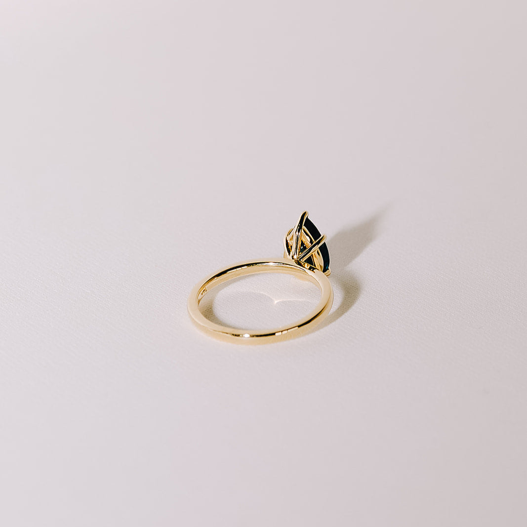 teal sapphire ring