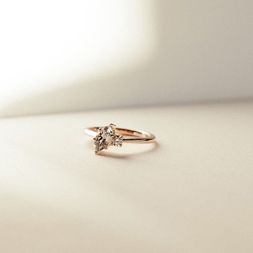 sapphire ring - sapphire engagement ring - green sapphire ring - montana sapphire ring