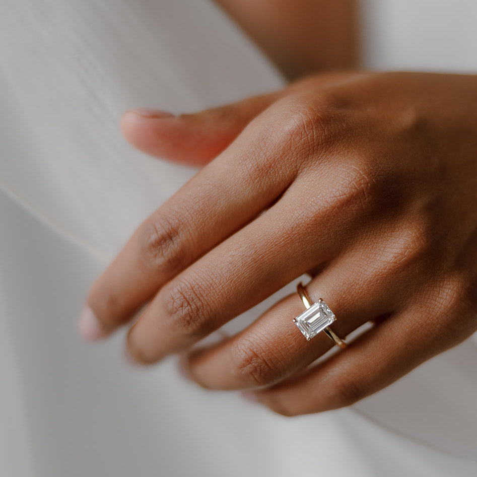 Lab diamond 2 carat emerald-cut ring gold